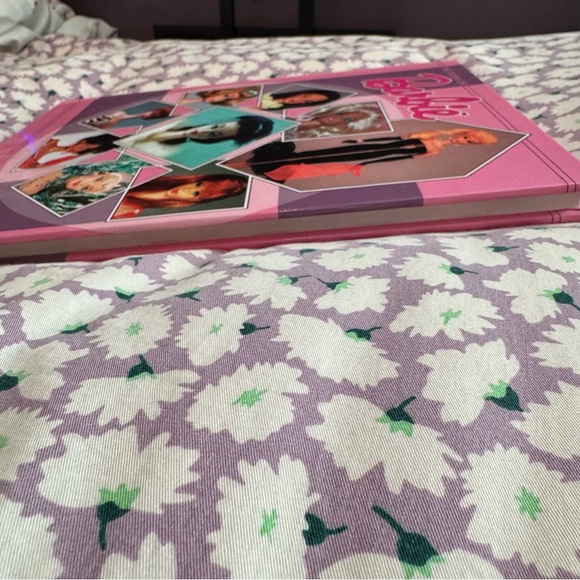 The Story of Barbie Book 1994 1st Ed. by Kitturah B. Westenhouser - Picture 5 of 8